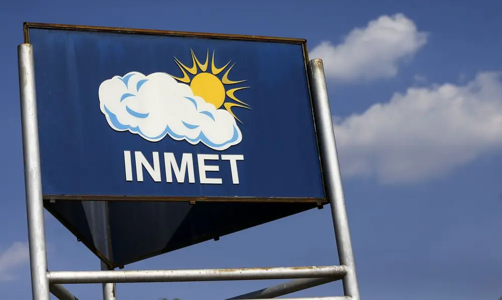 Inmet prevê fim de semana com chuva e temporais no Sul